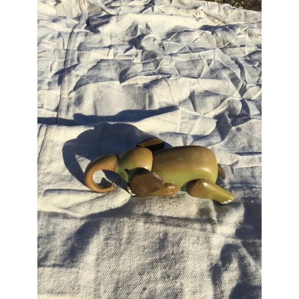 Vintage e-rr toy elephant 4” 4 in Hong Kong‎ green Moveable safari Africa